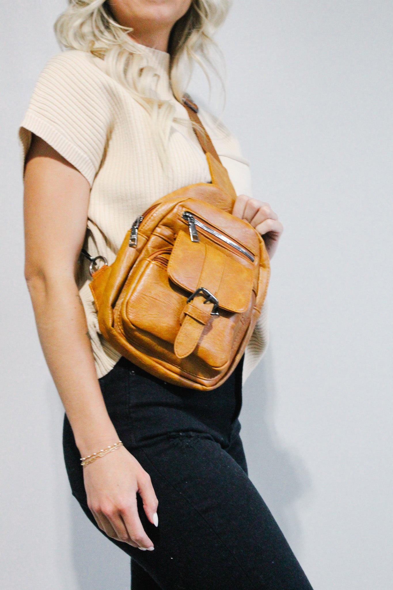 Luna Leather Crossbody